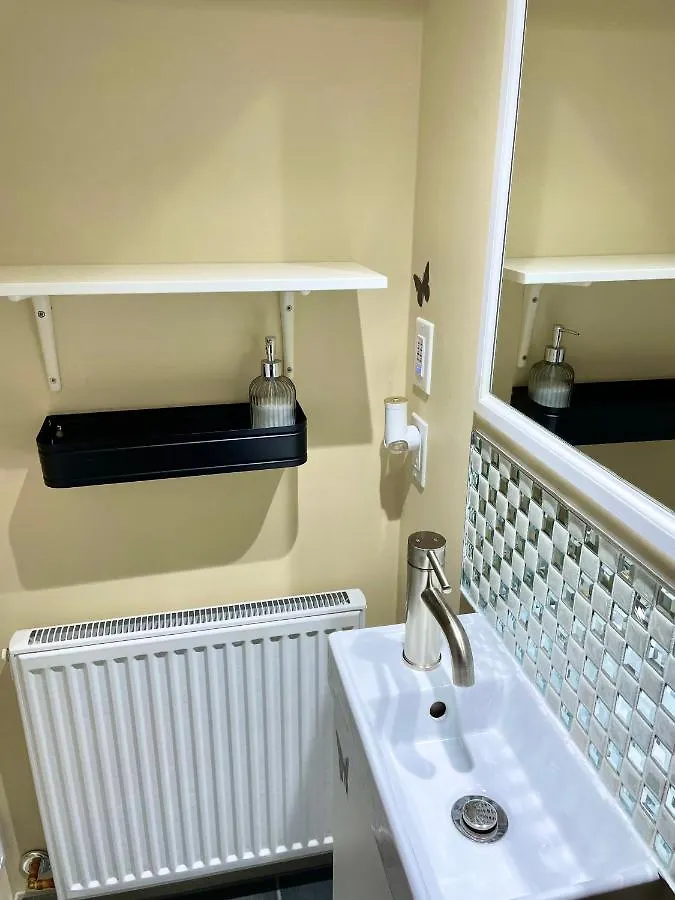 Privatunterkunft Perfect Home-Private Washrooms,Free Parking,High Speed Net Toronto Kanada
